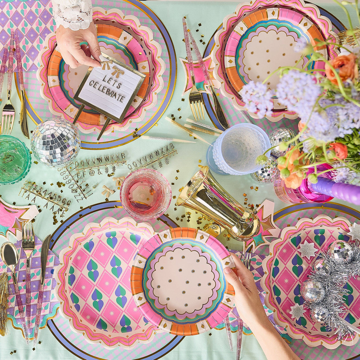 Circus Soirée Dinner Plates (10 count)